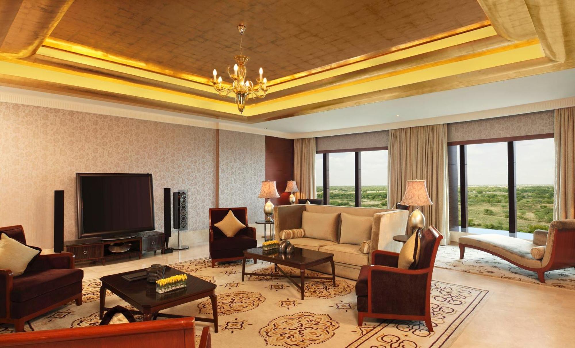 The Leela Ambience Gurugram Hotel & Residences - The Luxury Urban Sanctuary Гургаон Екстериор снимка