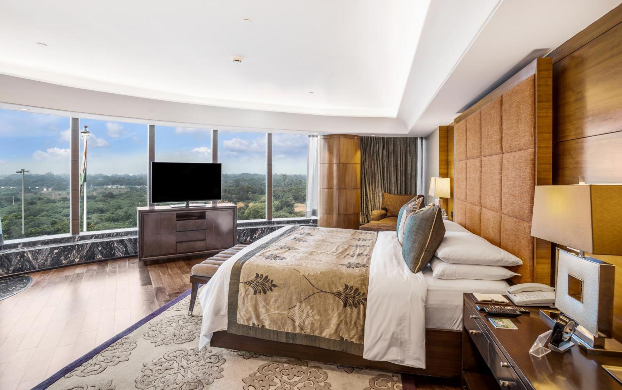 The Leela Ambience Gurugram Hotel & Residences - The Luxury Urban Sanctuary Гургаон Екстериор снимка