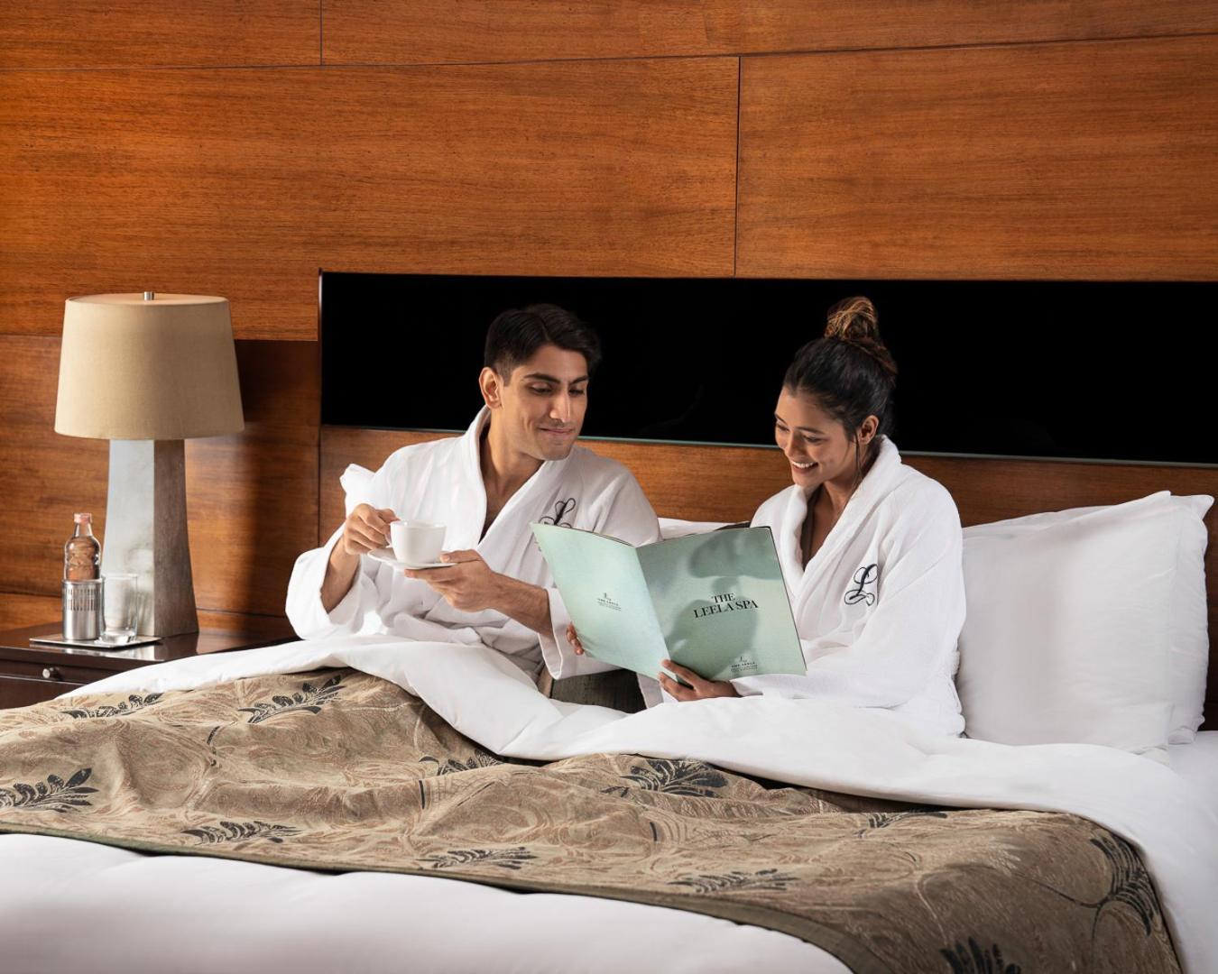 The Leela Ambience Gurugram Hotel & Residences - The Luxury Urban Sanctuary Гургаон Екстериор снимка